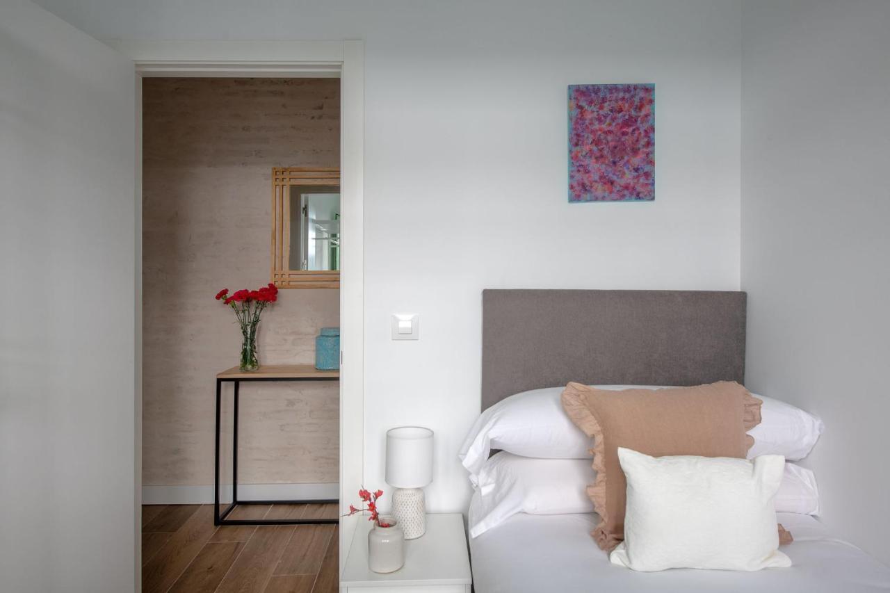 Hommyhome Teodosio Seville Exterior photo